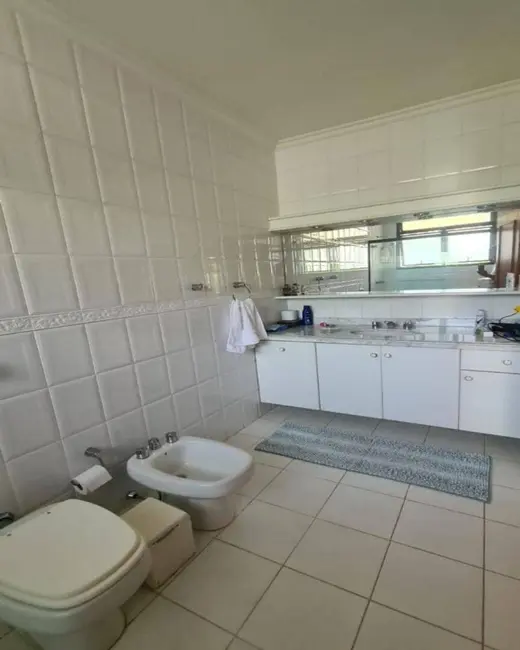 Casa com 4 quartos à venda, 1120m2 em Alphaville Residencial Um, Barueri - SP - imagem 6 Foto 6 de Casa com 4 quartos à venda, 1120m2 em Alphaville Residencial Um, Barueri - SP