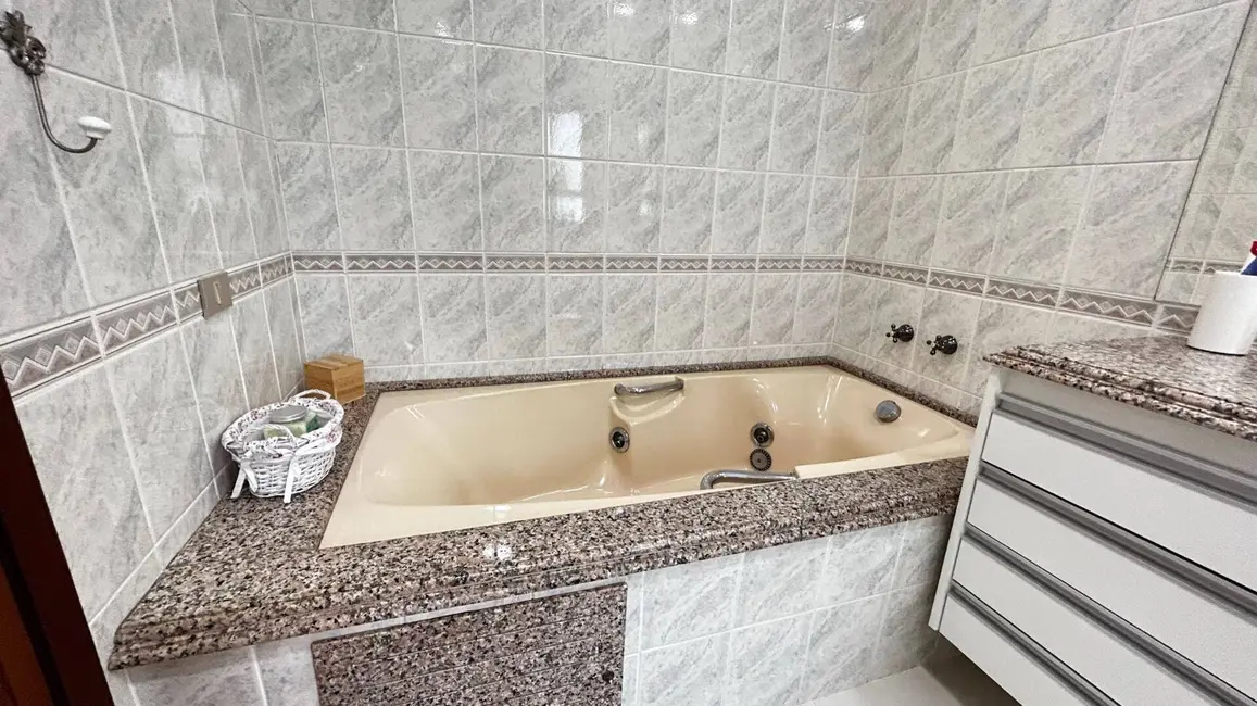 Foto 4 de Casa com 3 quartos à venda, 377m2 em Alphaville, Santana De Parnaiba - SP