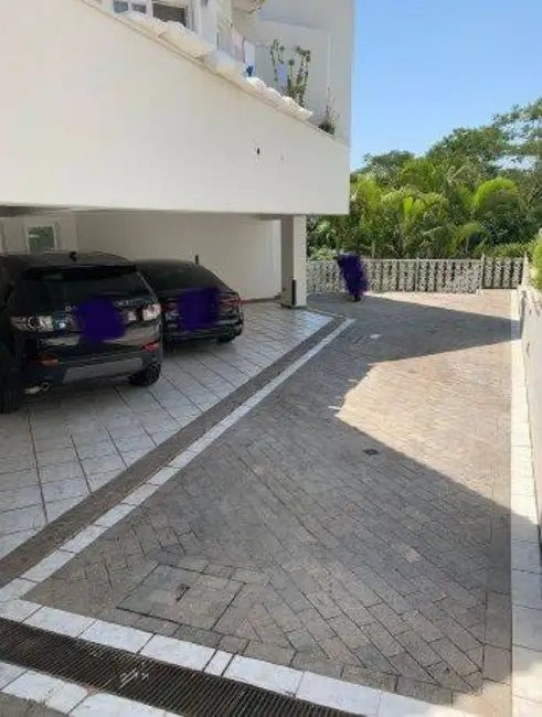 Casa com 4 quartos à venda, 1740m2 em Tamboré, Santana De Parnaiba - SP - imagem 4 Foto 4 de Casa com 4 quartos à venda, 1740m2 em Tamboré, Santana De Parnaiba - SP