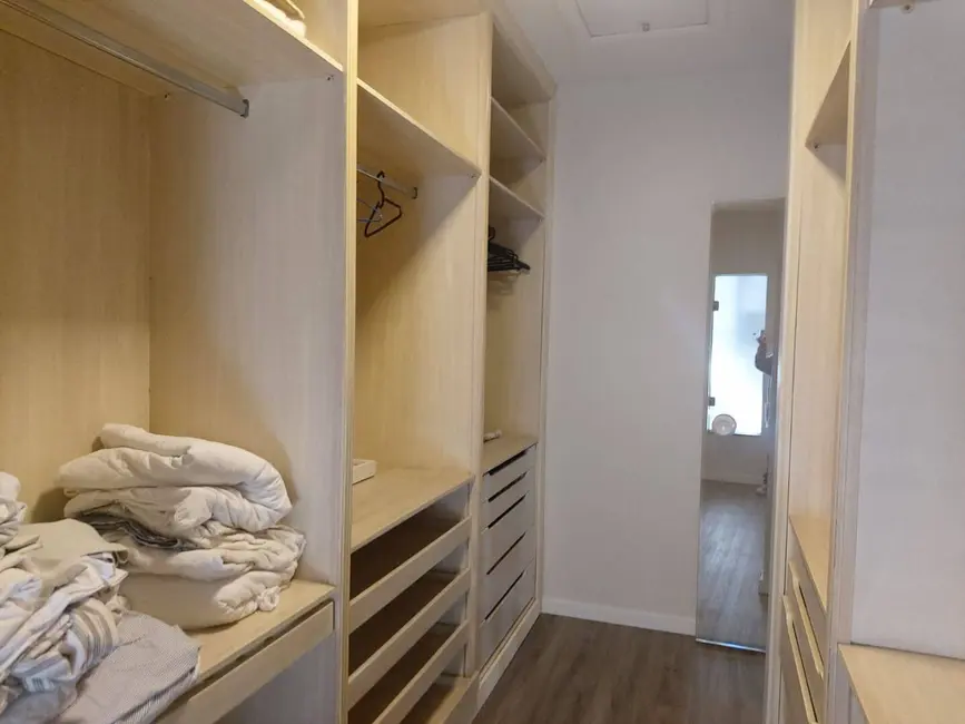 Foto 2 de Casa com 3 quartos à venda e para alugar, 577m2 em Alphaville Residencial Dois, Barueri - SP