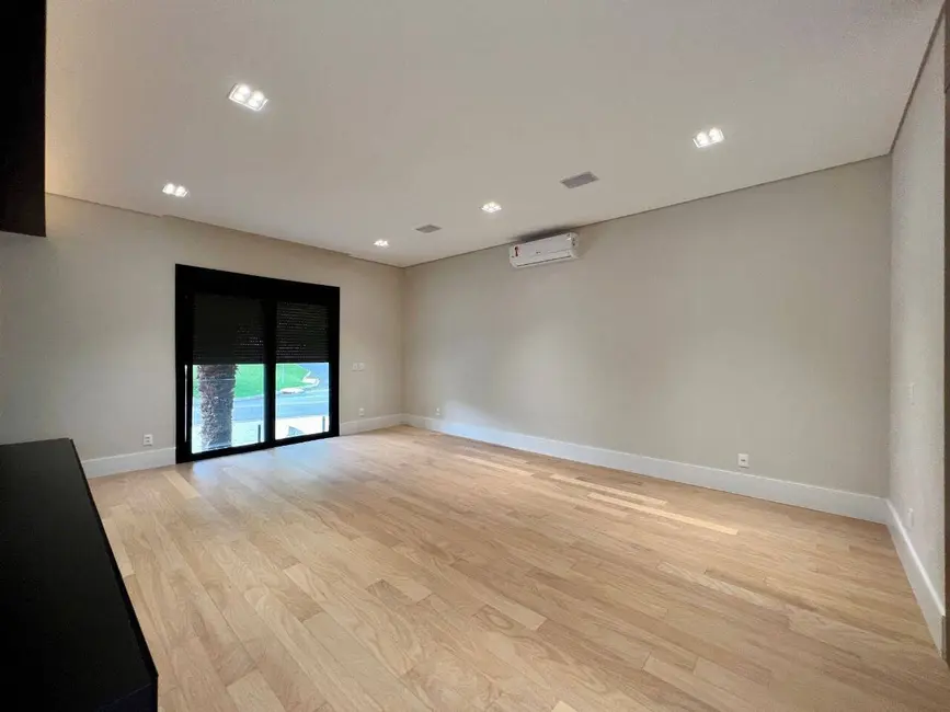 Foto 6 de Casa com 5 quartos à venda, 1200m2 em Tamboré, Santana De Parnaiba - SP