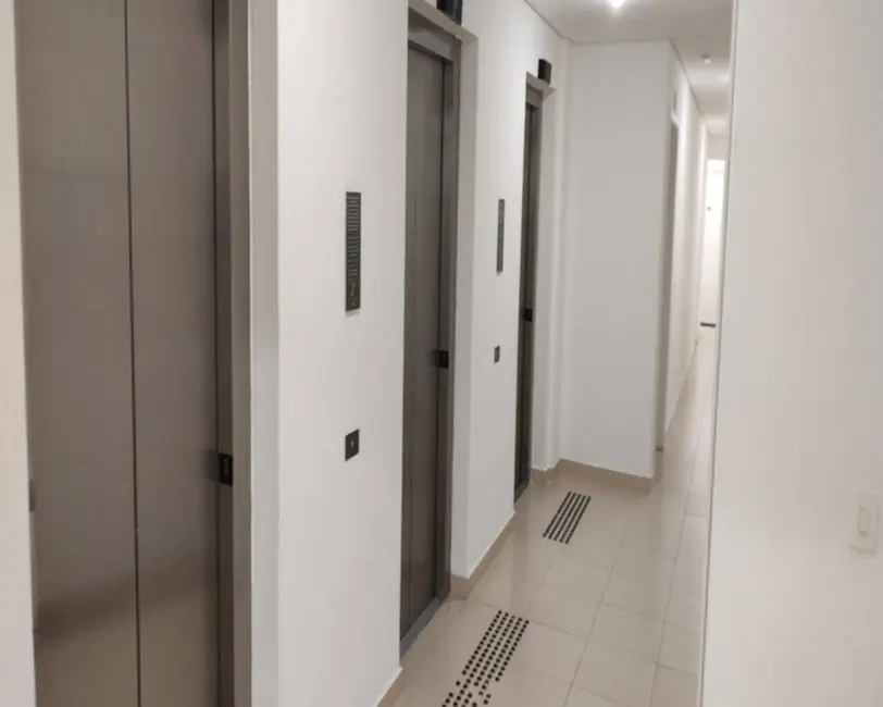 Foto 5 de Apartamento com 3 quartos à venda e para alugar, 110m2 em Alphaville Empresarial, Barueri - SP