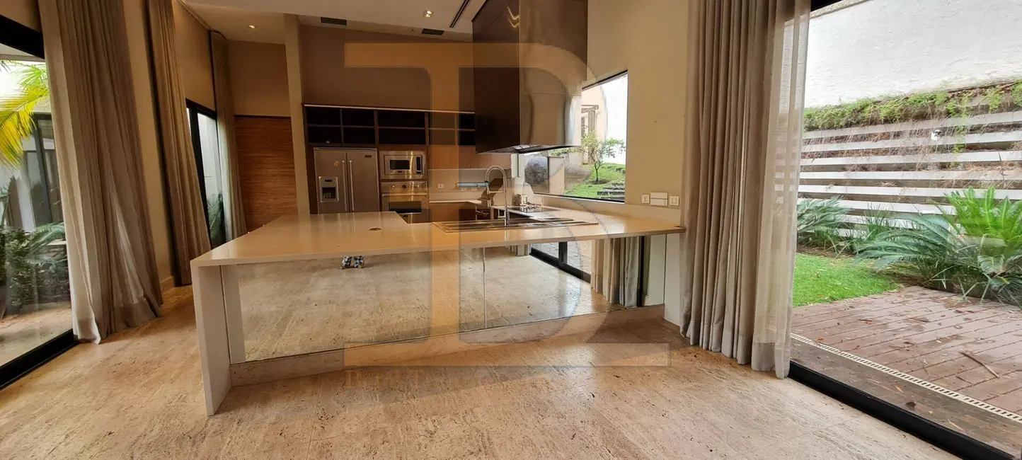 Casa com 4 quartos à venda, 800m2 em Alphaville, Santana De Parnaiba - SP - imagem 9 Foto 9 de Casa com 4 quartos à venda, 800m2 em Alphaville, Santana De Parnaiba - SP