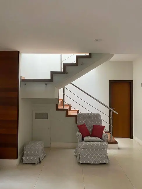 Casa com 4 quartos à venda, 360m2 em Alphaville, Santana De Parnaiba - SP - imagem 4 Foto 4 de Casa com 4 quartos à venda, 360m2 em Alphaville, Santana De Parnaiba - SP