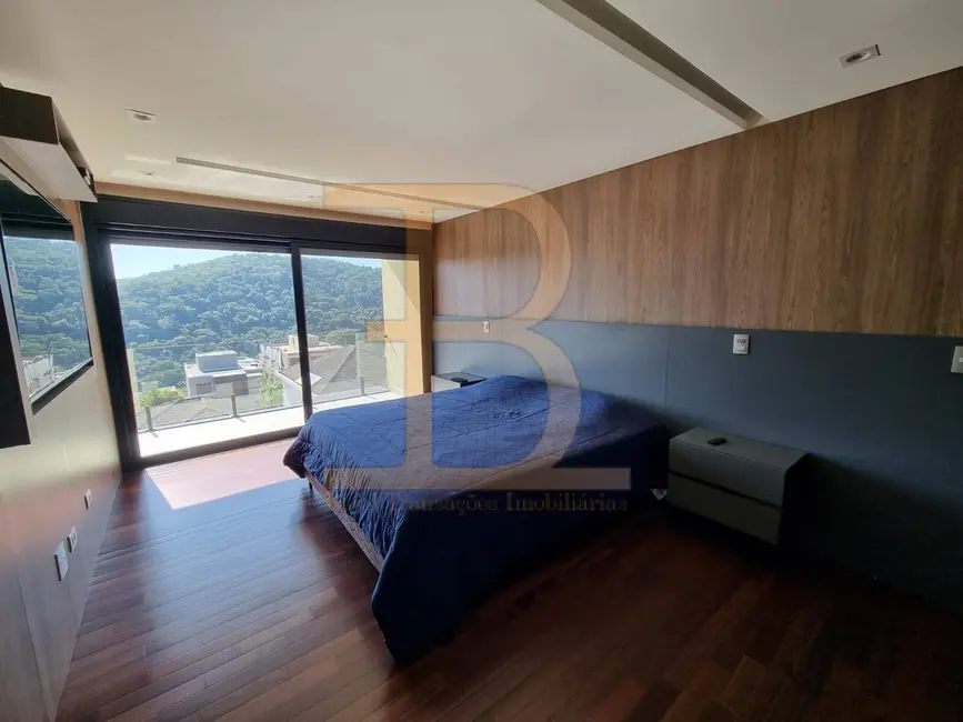 Casa com 4 quartos à venda, 770m2 em Alphaville, Santana De Parnaiba - SP - imagem 7 Foto 7 de Casa com 4 quartos à venda, 770m2 em Alphaville, Santana De Parnaiba - SP