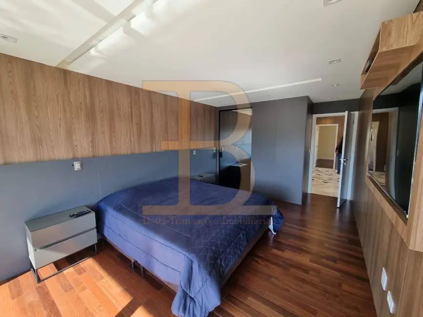 Casa com 4 quartos à venda, 770m2 em Alphaville, Santana De Parnaiba - SP - imagem 6 Foto 6 de Casa com 4 quartos à venda, 770m2 em Alphaville, Santana De Parnaiba - SP