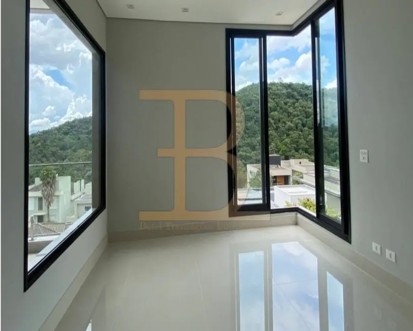 Foto 4 de Terreno / Lote à venda, 2580m2 em Vila Velha, Santana De Parnaiba - SP