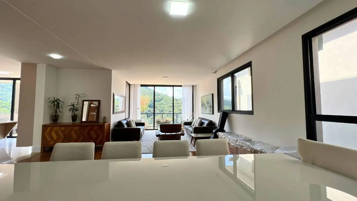 Foto 6 de Casa com 4 quartos para alugar, 439m2 em Tamboré, Santana De Parnaiba - SP