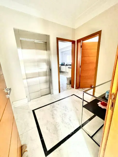 Foto 9 de Casa com 6 quartos à venda, 900m2 em Tamboré, Santana De Parnaiba - SP