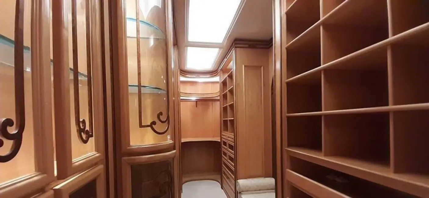 Foto 3 de Casa com 4 quartos à venda, 1171m2 em Alphaville Residencial Zero, Barueri - SP