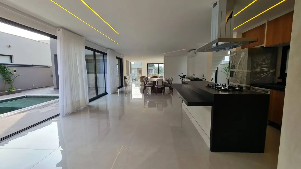 Casa com 4 quartos à venda, 630m2 em Alphaville, Santana De Parnaiba - SP - imagem 4 Foto 4 de Casa com 4 quartos à venda, 630m2 em Alphaville, Santana De Parnaiba - SP