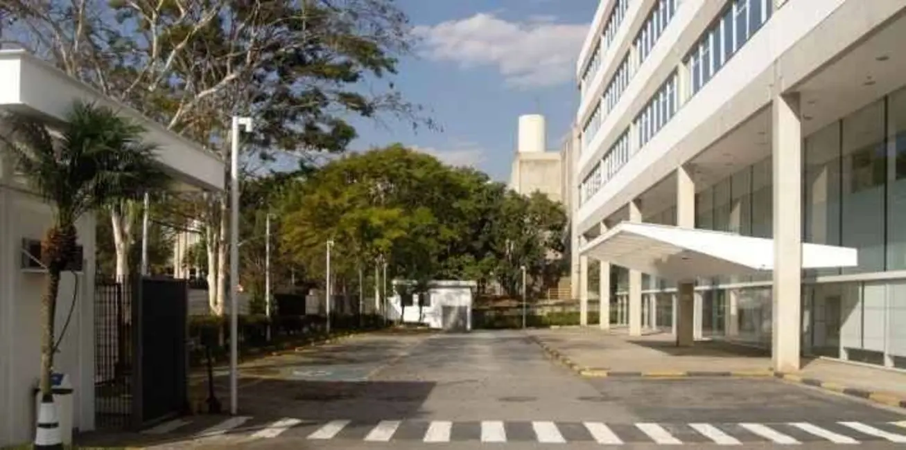 Foto 3 de Sala Comercial para alugar, 7737m2 em Barueri - SP