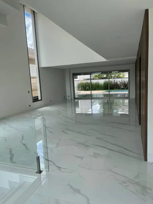 Foto 3 de Casa com 4 quartos à venda, 569m2 em Tamboré, Santana De Parnaiba - SP