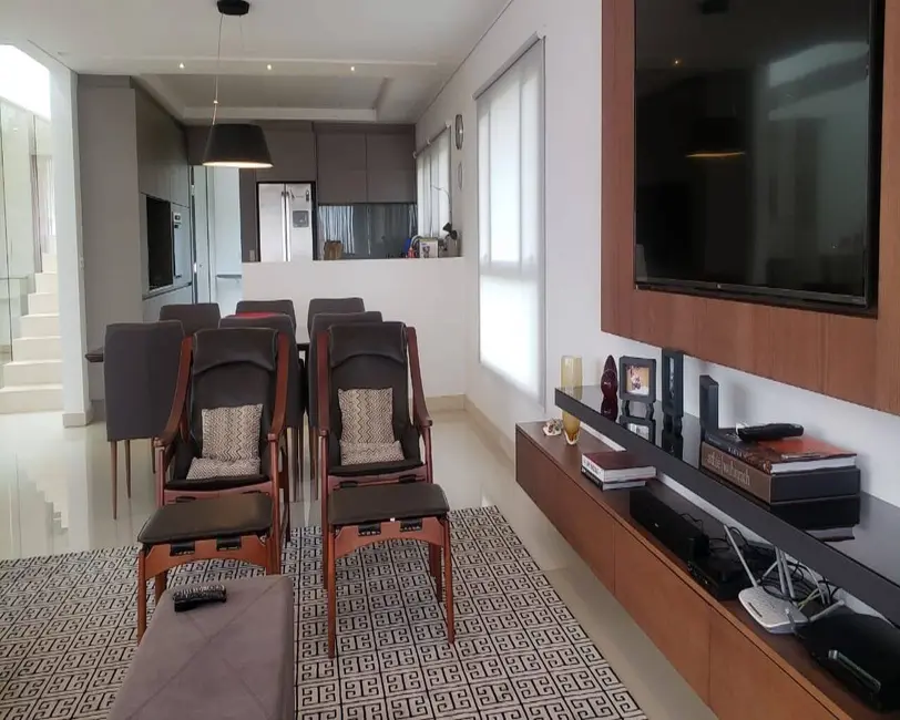 Foto 2 de Casa com 4 quartos à venda, 500m2 em Paiol Velho, Santana De Parnaiba - SP