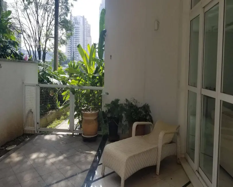 Foto 4 de Casa com 4 quartos para alugar, 830m2 em Alphaville Residencial Um, Barueri - SP