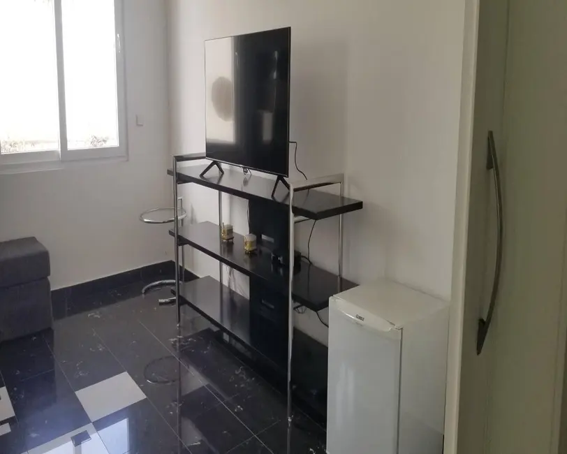 Foto 2 de Casa com 4 quartos para alugar, 830m2 em Alphaville Residencial Um, Barueri - SP