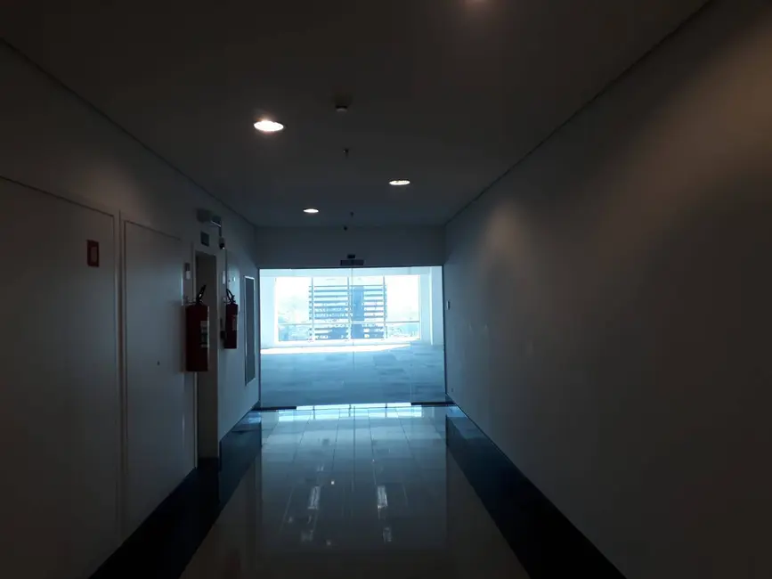 Sala Comercial para alugar, 958m2 em Barueri - SP - imagem 9 Foto 9 de Sala Comercial para alugar, 958m2 em Barueri - SP