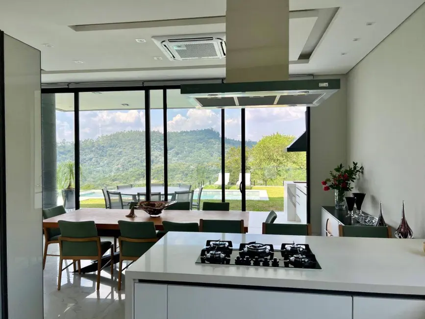 Casa com 4 quartos à venda, 520m2 em Alphaville, Santana De Parnaiba - SP - imagem 6 Foto 6 de Casa com 4 quartos à venda, 520m2 em Alphaville, Santana De Parnaiba - SP