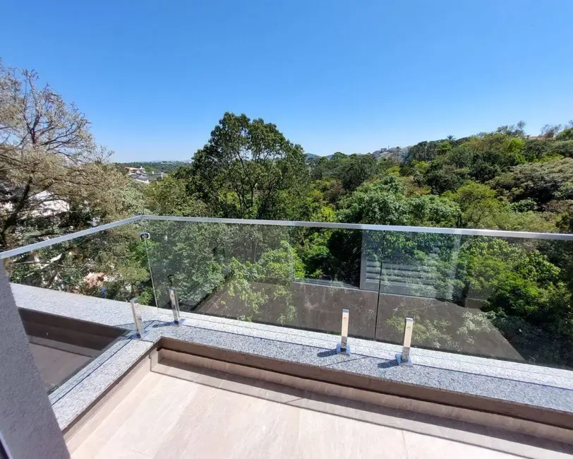 Foto 7 de Casa com 3 quartos à venda, 300m2 em Tarumã, Santana De Parnaiba - SP