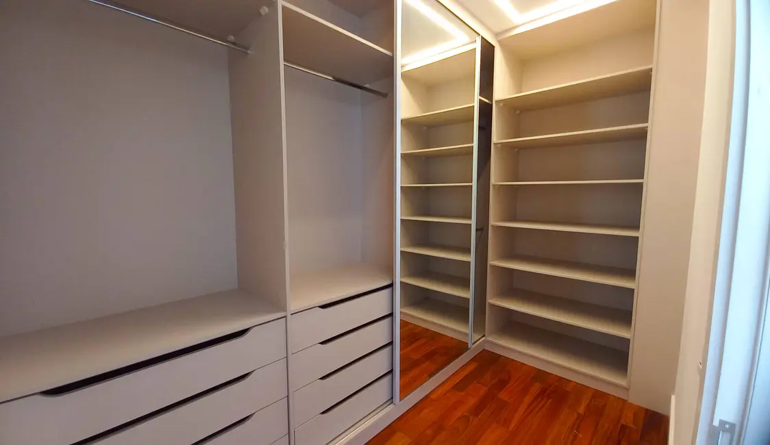 Foto 5 de Casa com 4 quartos à venda, 744m2 em Alphaville Residencial Um, Barueri - SP