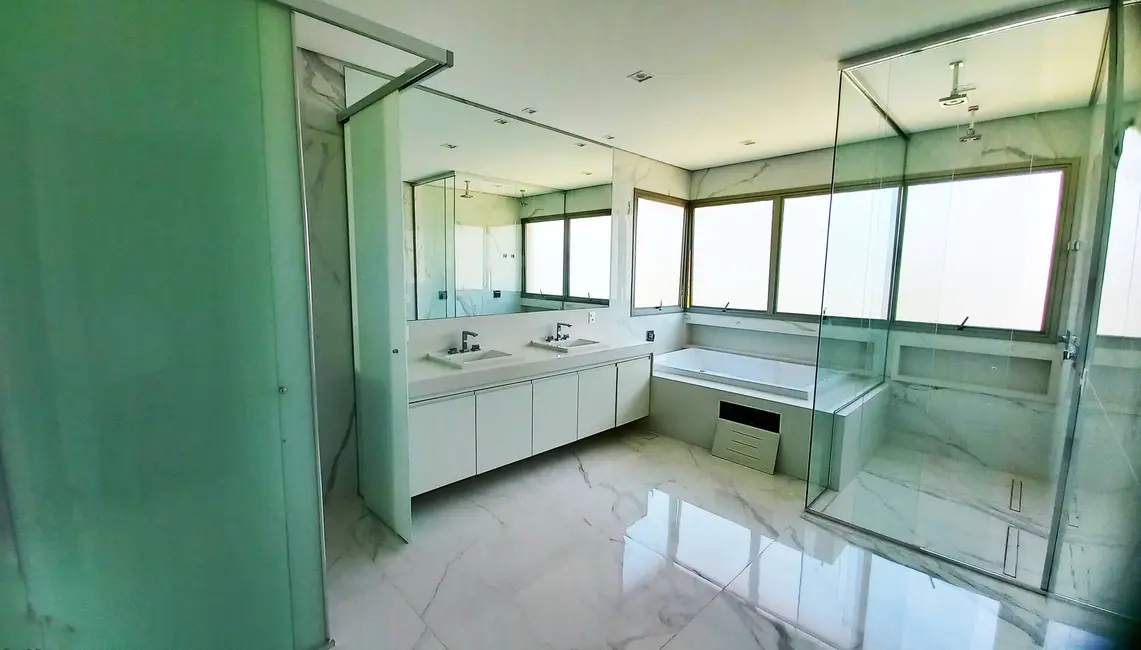 Foto 4 de Casa com 4 quartos à venda, 744m2 em Alphaville Residencial Um, Barueri - SP