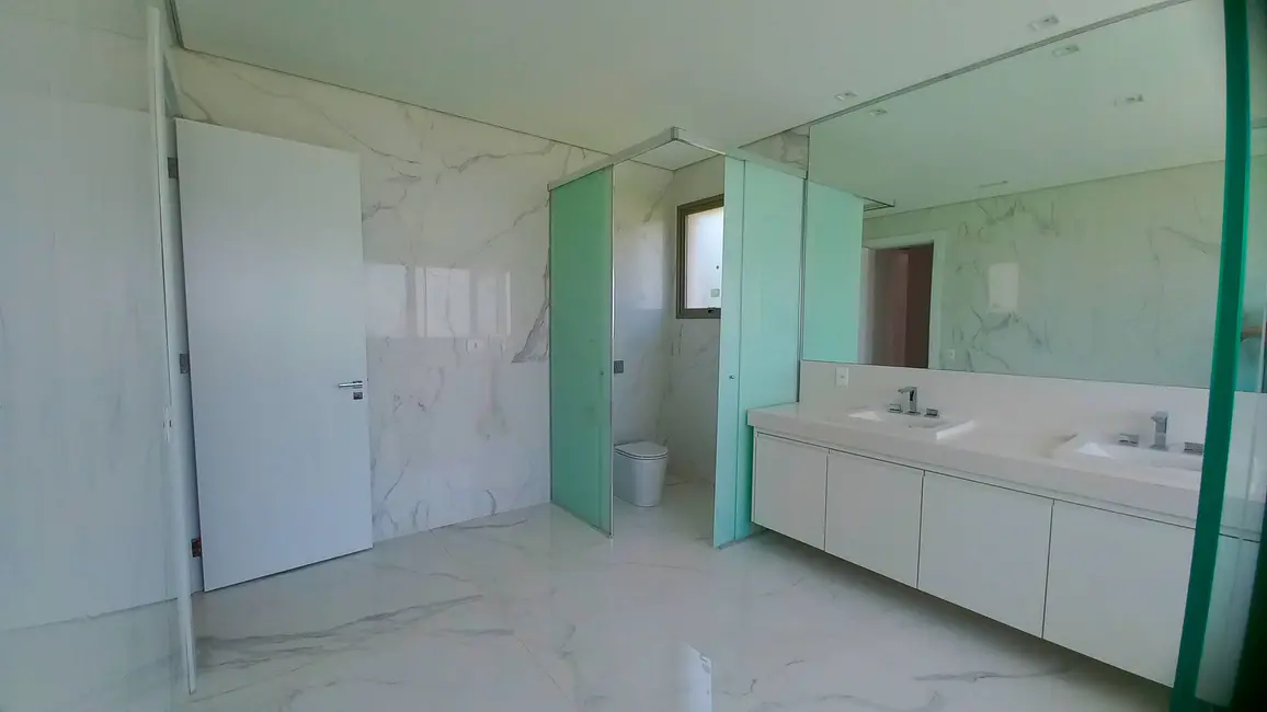 Foto 3 de Casa com 4 quartos à venda, 744m2 em Alphaville Residencial Um, Barueri - SP