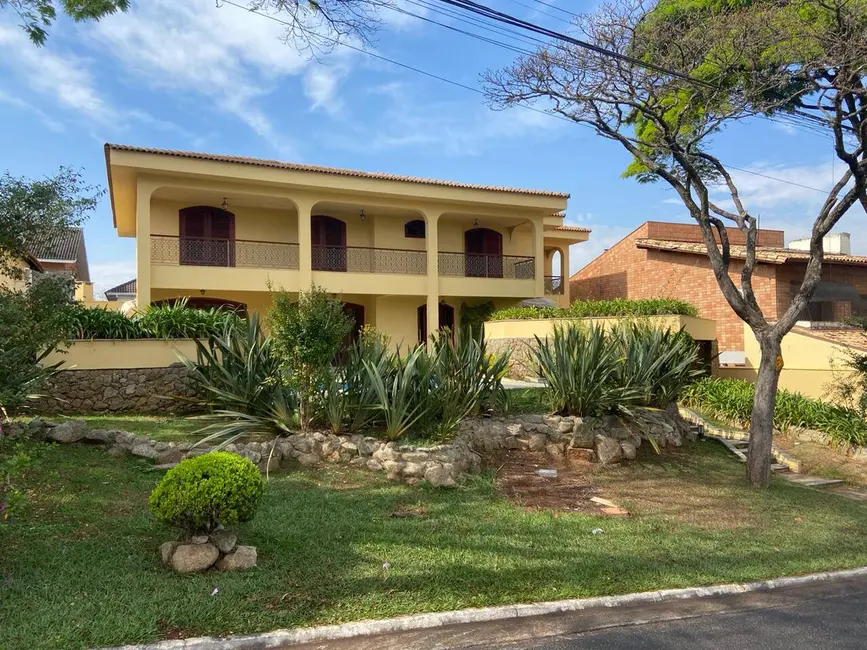 Foto 1 de Casa com 4 quartos à venda e para alugar, 700m2 em Alphaville, Santana De Parnaiba - SP