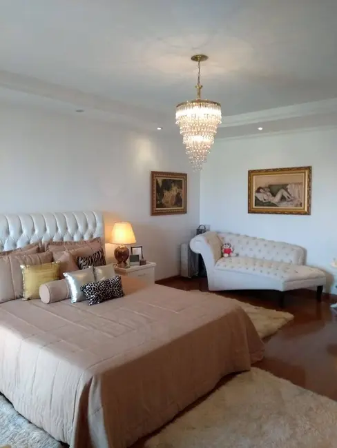 Casa com 5 quartos à venda, 540m2 em Alphaville, Santana De Parnaiba - SP - imagem 9 Foto 9 de Casa com 5 quartos à venda, 540m2 em Alphaville, Santana De Parnaiba - SP
