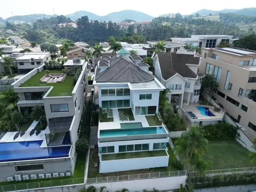 Foto 4 de Casa com 7 quartos à venda, 2400m2 em Tamboré, Santana De Parnaiba - SP