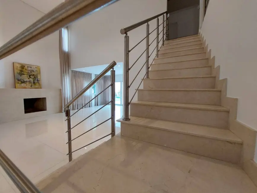 Foto 6 de Casa com 4 quartos à venda e para alugar, 562m2 em Alphaville, Santana De Parnaiba - SP