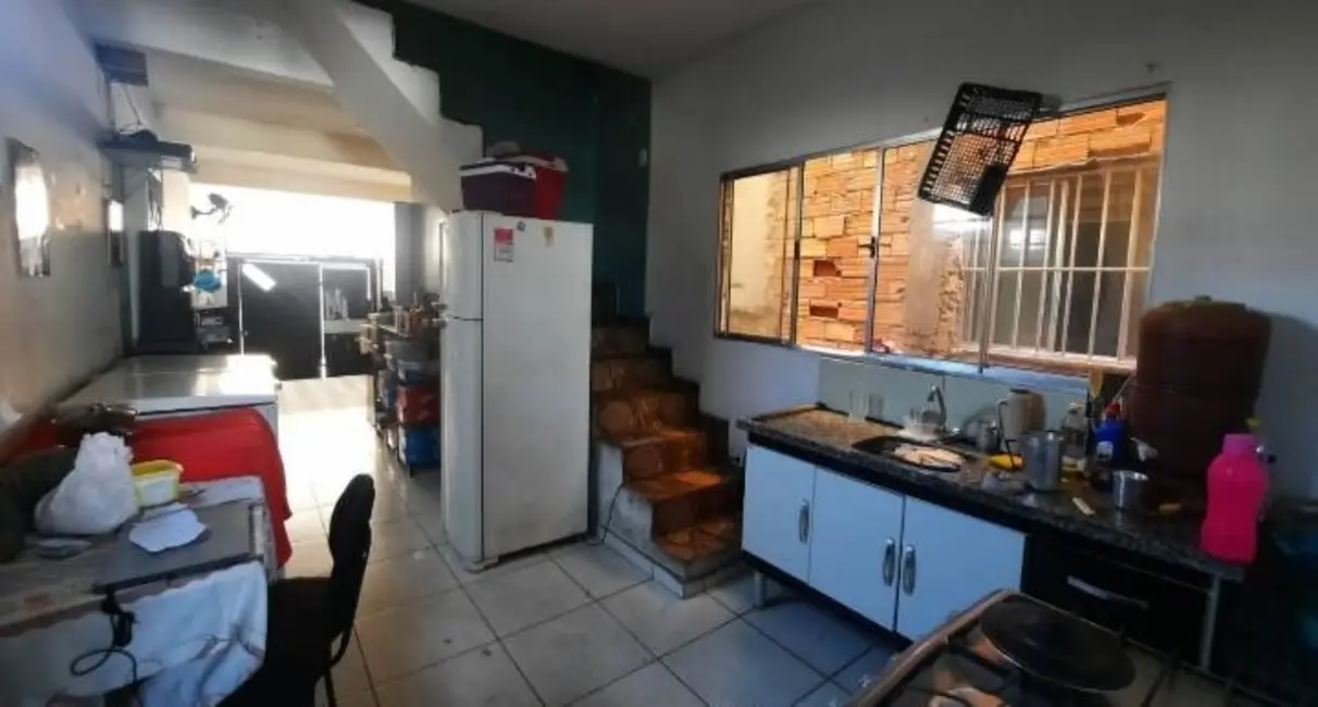 Foto 7 de Casa com 2 quartos à venda e para alugar, 150m2 em Jardim Tupanci, Barueri - SP