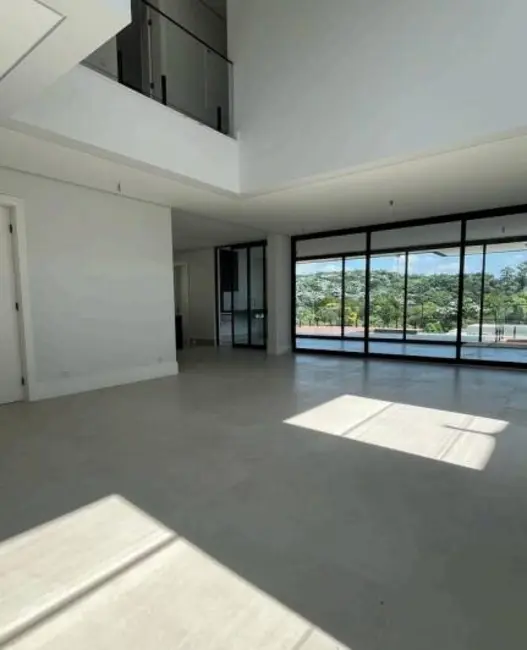 Casa com 4 quartos à venda, 604m2 em Alphaville, Santana De Parnaiba - SP - imagem 7 Foto 7 de Casa com 4 quartos à venda, 604m2 em Alphaville, Santana De Parnaiba - SP