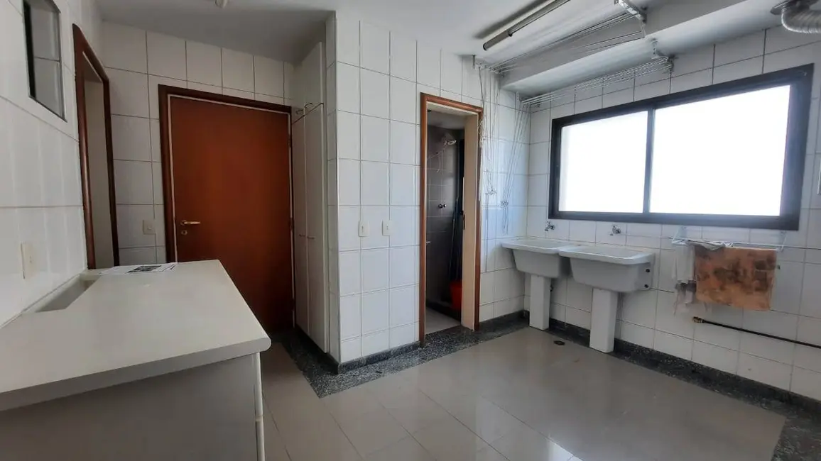 Foto 7 de Apartamento com 4 quartos para alugar em Barueri - SP