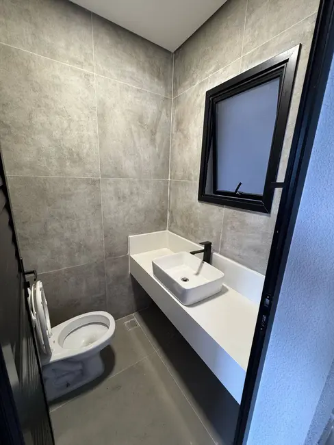 Foto 2 de Casa com 2 quartos à venda em Jardim Tupanci, Barueri - SP