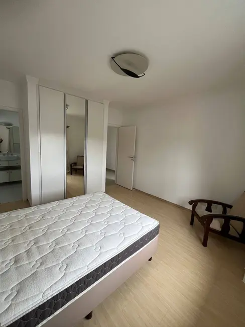 Casa com 3 quartos para alugar, 360m2 em Alphaville, Santana De Parnaiba - SP - imagem 4 Foto 4 de Casa com 3 quartos para alugar, 360m2 em Alphaville, Santana De Parnaiba - SP