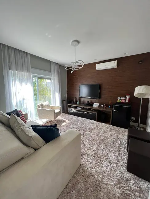 Foto 1 de Casa com 4 quartos para alugar em Alphaville, Santana De Parnaiba - SP