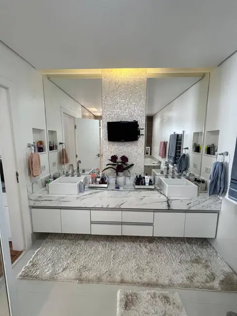 Foto 5 de Casa com 4 quartos para alugar em Alphaville, Santana De Parnaiba - SP