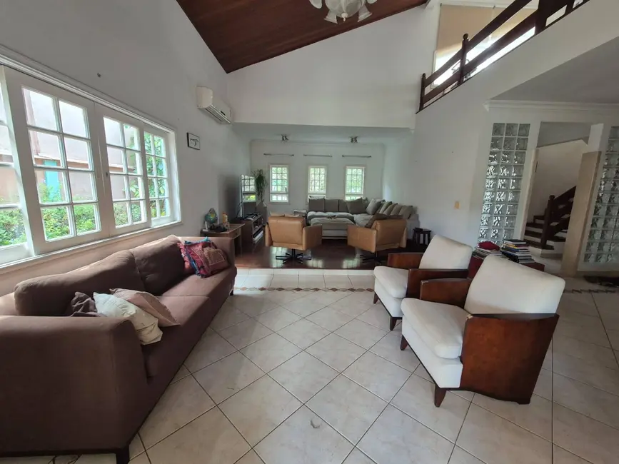 Foto 3 de Casa com 3 quartos à venda, 743m2 em Tamboré, Santana De Parnaiba - SP