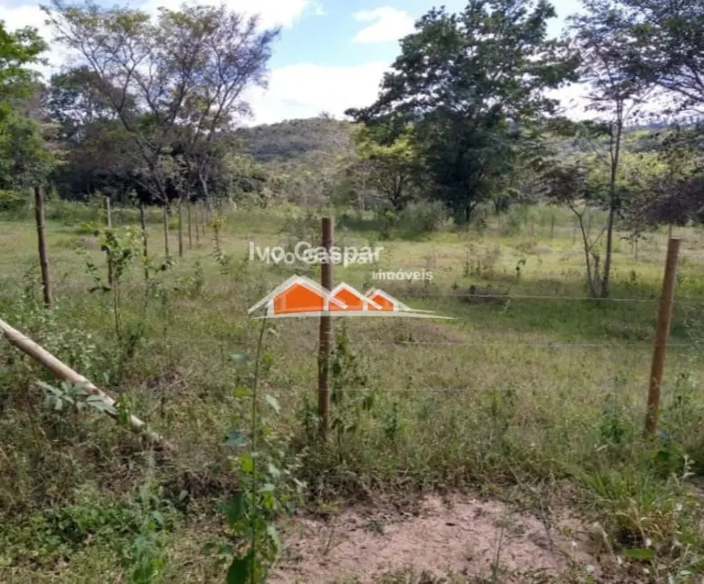 Chácara à venda, 1000m2 em Esmeraldas - MG - imagem 5 Foto 5 de Chácara à venda, 1000m2 em Esmeraldas - MG