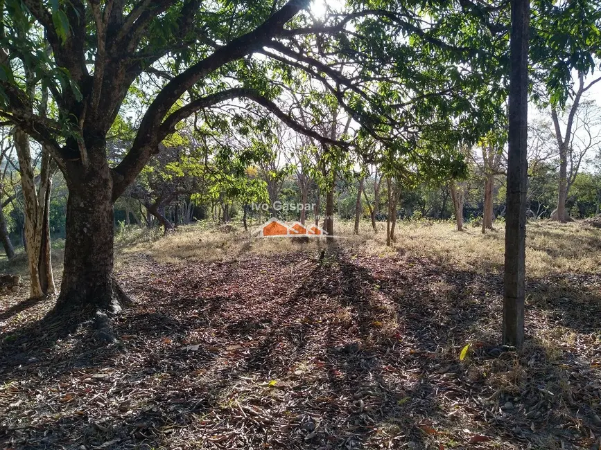 Foto 1 de Terreno / Lote à venda, 100000m2 em Esmeraldas - MG