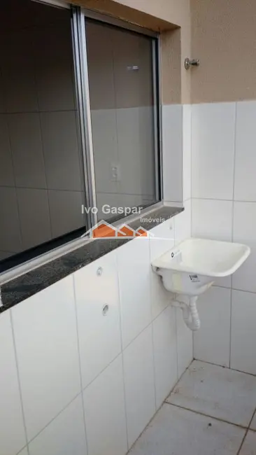 Foto 8 de Casa com 2 quartos à venda, 225m2 em Esmeraldas - MG