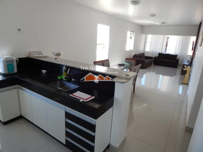 Apartamento com 3 quartos à venda em Centro, Esmeraldas - MG - imagem 8 Foto 8 de Apartamento com 3 quartos à venda em Centro, Esmeraldas - MG