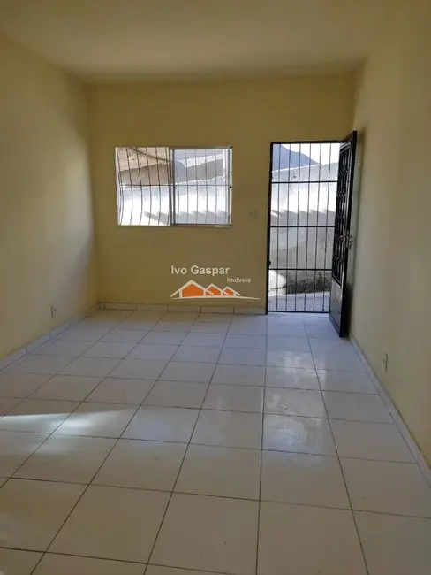 Casa com 2 quartos à venda, 180m2 em Esmeraldas - MG - imagem 3 Foto 3 de Casa com 2 quartos à venda, 180m2 em Esmeraldas - MG
