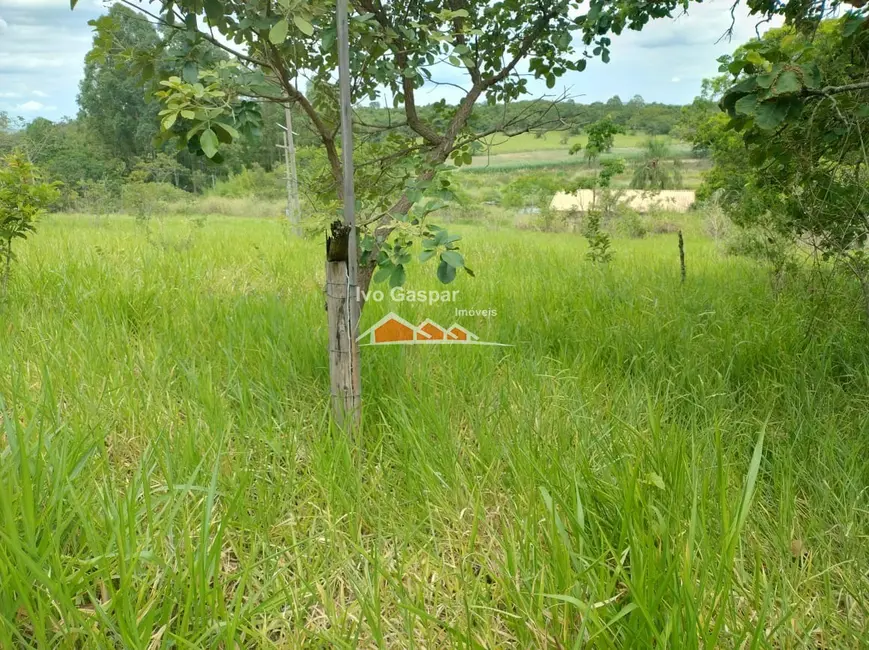 Foto 1 de Terreno / Lote à venda, 100000m2 em Esmeraldas - MG
