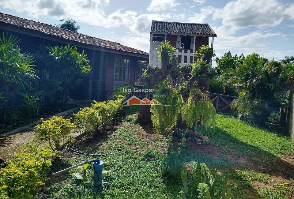 Casa com 4 quartos à venda, 900m2 em Esmeraldas - MG - imagem 3 Foto 3 de Casa com 4 quartos à venda, 900m2 em Esmeraldas - MG