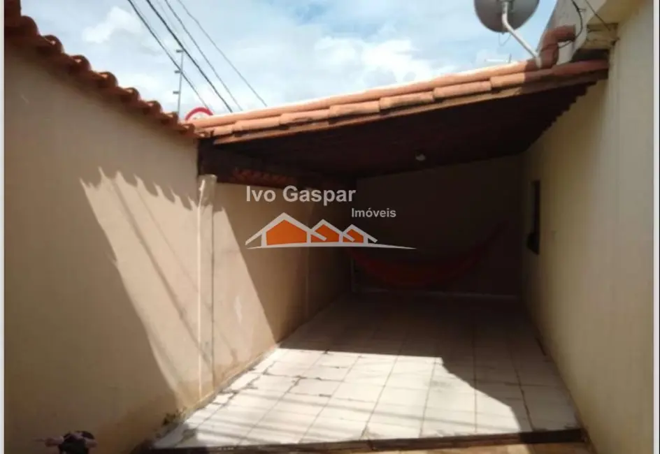 Foto 3 de Casa com 2 quartos à venda, 150m2 em Centro, Betim - MG