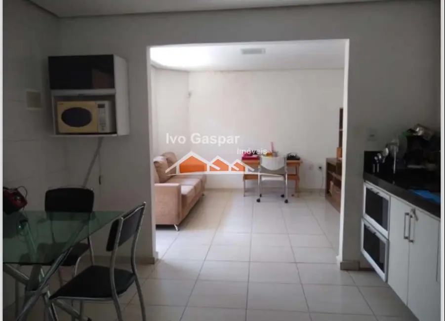 Foto 7 de Casa com 2 quartos à venda, 150m2 em Centro, Betim - MG
