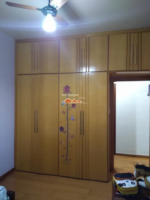 Casa com 5 quartos à venda, 300m2 em Esmeraldas - MG - imagem 5 Foto 5 de Casa com 5 quartos à venda, 300m2 em Esmeraldas - MG