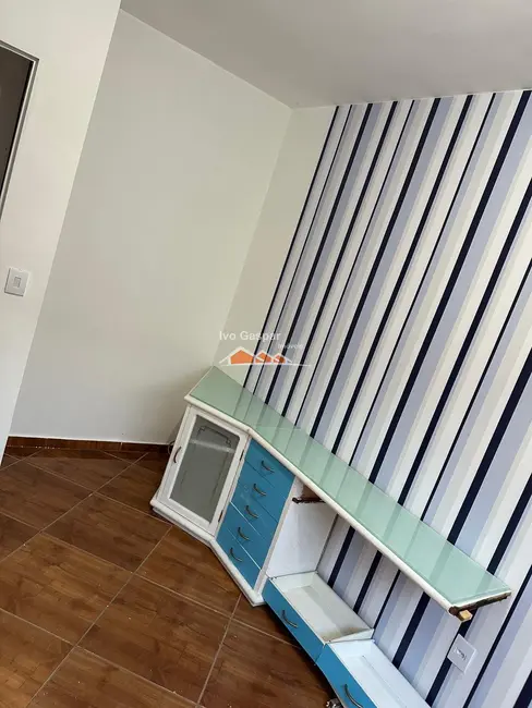 Casa com 2 quartos à venda, 60m2 em Esmeraldas - MG - imagem 4 Foto 4 de Casa com 2 quartos à venda, 60m2 em Esmeraldas - MG