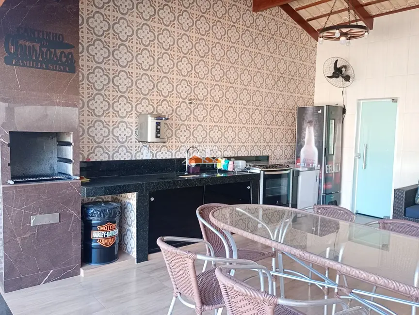 Casa com 3 quartos à venda, 250m2 em Esmeraldas - MG - imagem 4 Foto 4 de Casa com 3 quartos à venda, 250m2 em Esmeraldas - MG